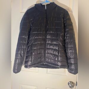 Women’s fuzzy puffy jacket